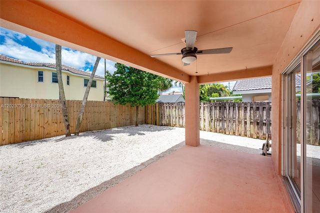 16452 SW 99th Ln 16452, Miami, FL 33196