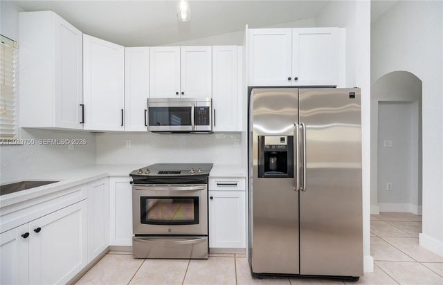 16452 SW 99th Ln 16452, Miami, FL 33196
