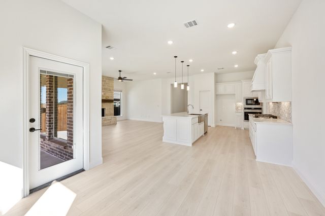 2005 Amber Gate Drive, Anna, TX 75409