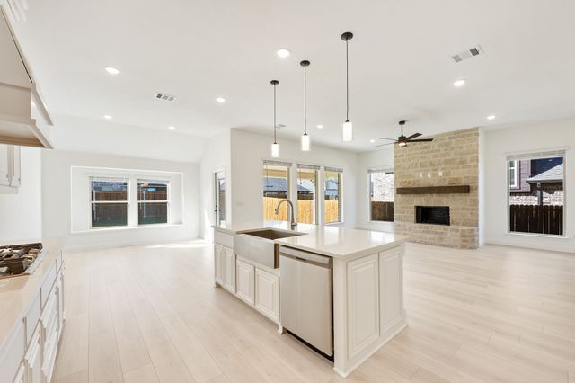 2005 Amber Gate Drive, Anna, TX 75409