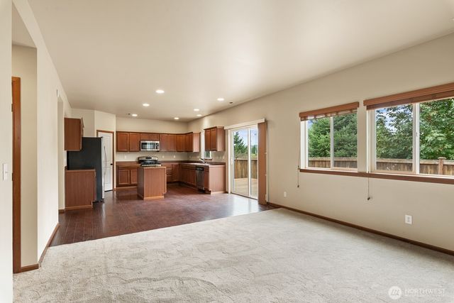 5839 148th Place NE, Marysville, WA 98271