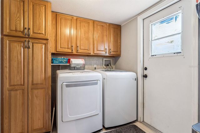 21739 SHADY GROVE ROAD, Groveland, FL 34736