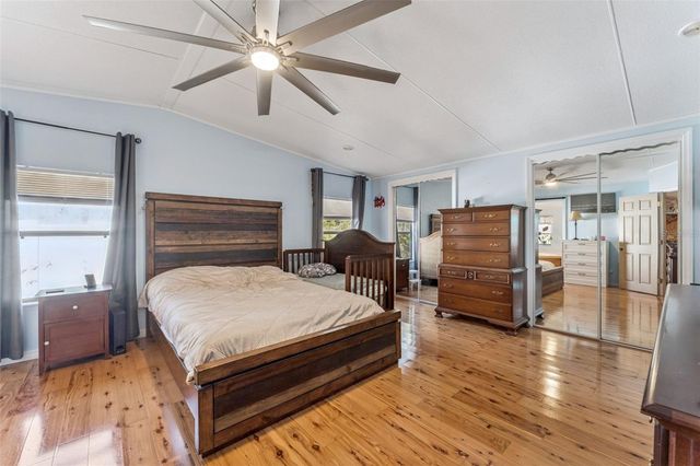 21739 SHADY GROVE ROAD, Groveland, FL 34736