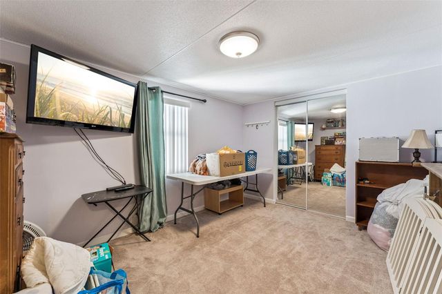 21739 SHADY GROVE ROAD, Groveland, FL 34736