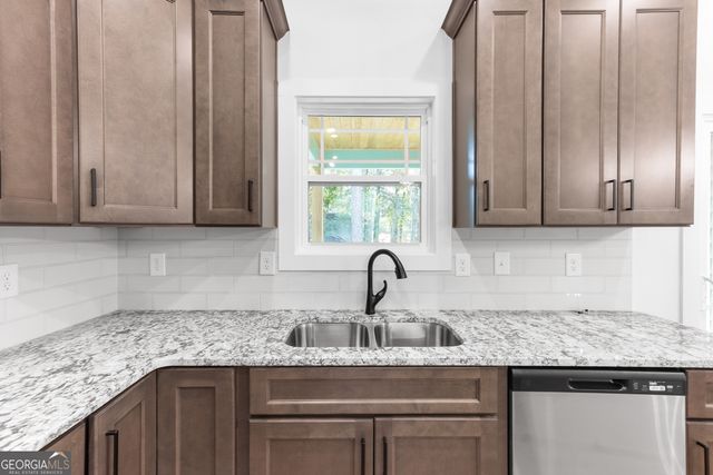 116 Merri Valley Road, Warner Robins, GA 31088