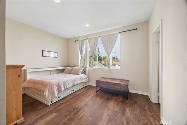 2717 Sunrise, Pomona, CA 91767