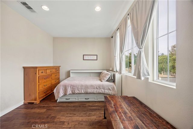 2717 Sunrise, Pomona, CA 91767