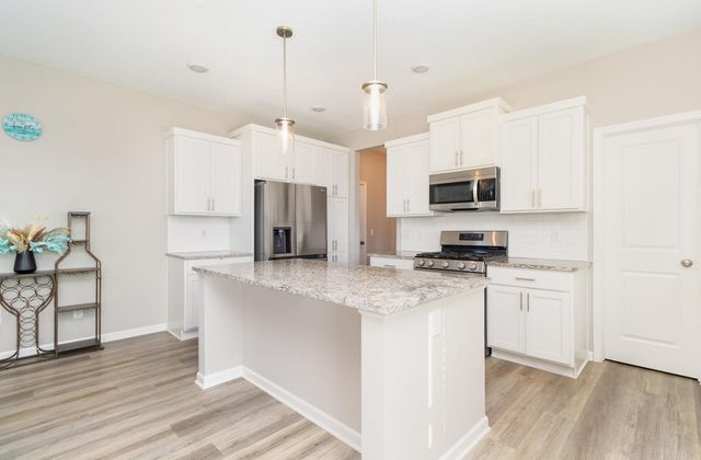 9911 32nd Street NE, Saint Michael, MN 55376