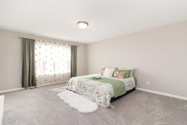 9911 32nd Street NE, Saint Michael, MN 55376