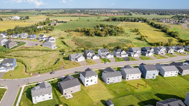 9911 32nd Street NE, Saint Michael, MN 55376