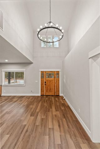 17008 Sharp Drive, Bend, OR 97707