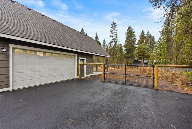 17008 Sharp Drive, Bend, OR 97707