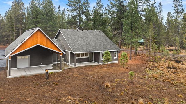 17008 Sharp Drive, Bend, OR 97707