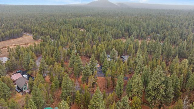 17008 Sharp Drive, Bend, OR 97707