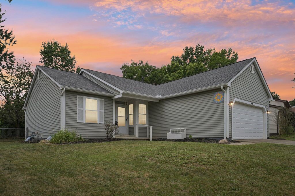 1439 Mentor Drive, Westerville, OH 43081