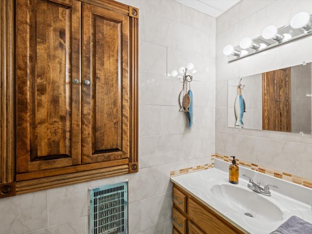 389 Lakeview Drive, Somerset, KY 42503