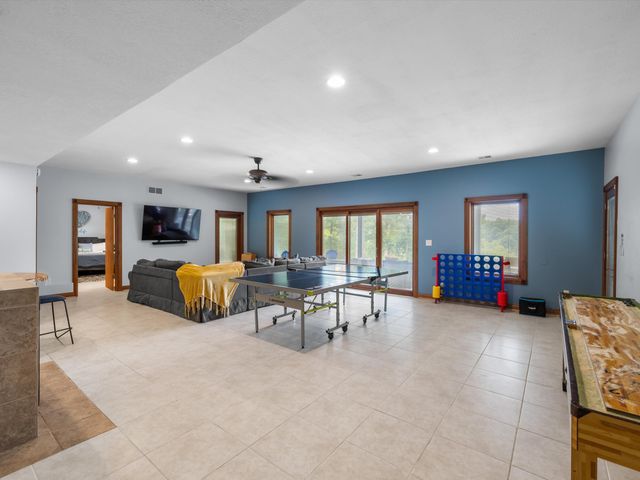 389 Lakeview Drive, Somerset, KY 42503