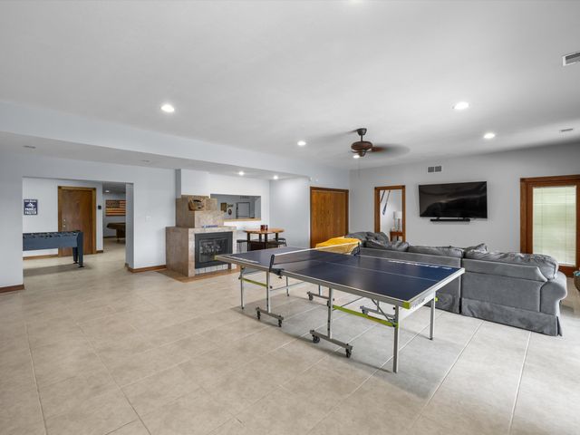 389 Lakeview Drive, Somerset, KY 42503