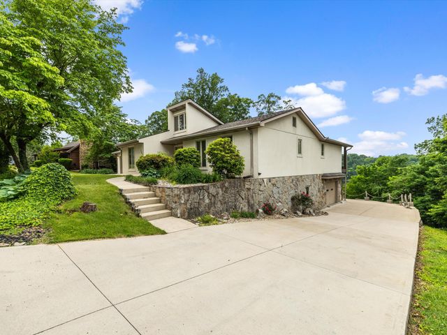 389 Lakeview Drive, Somerset, KY 42503