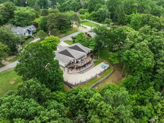 389 Lakeview Drive, Somerset, KY 42503