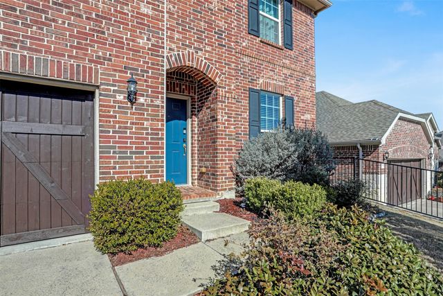 208 Copper Canyon Drive, Lewisville, TX 75067