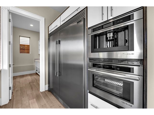 4645 N ADAMS St, Camas, WA 98607