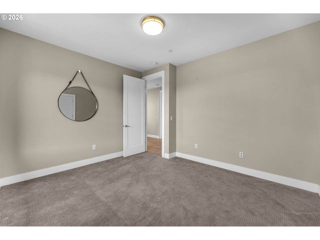 4645 N ADAMS St, Camas, WA 98607