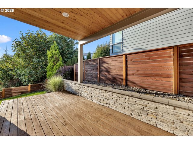 4645 N ADAMS St, Camas, WA 98607