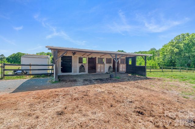 4324 Nesbit Road, Monroe, NC 28112