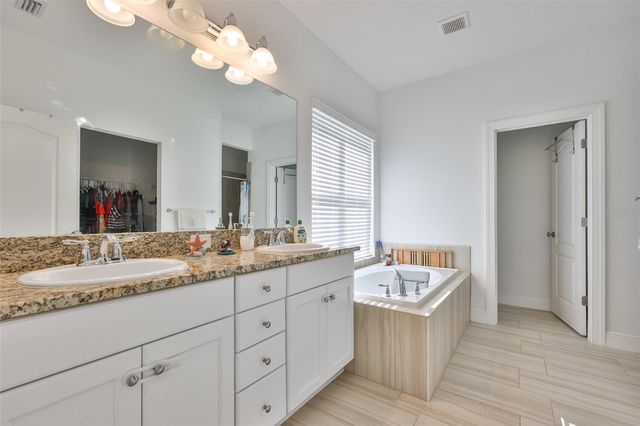 5839 SILVER SUN DRIVE, Apollo Beach, FL 33572