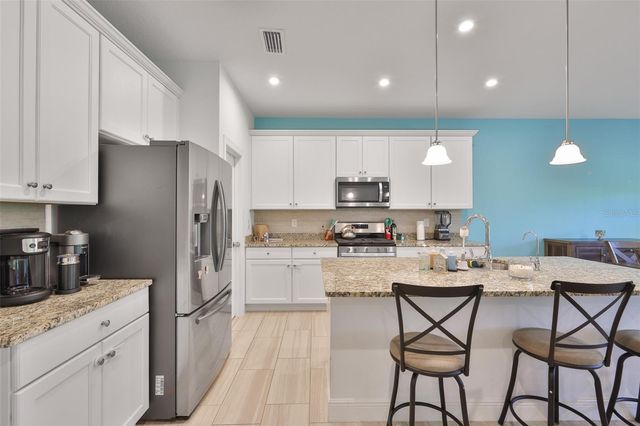 5839 SILVER SUN DRIVE, Apollo Beach, FL 33572