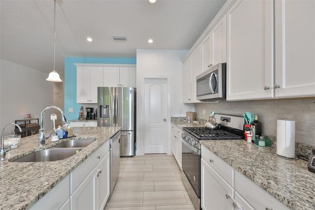 5839 SILVER SUN DRIVE, Apollo Beach, FL 33572