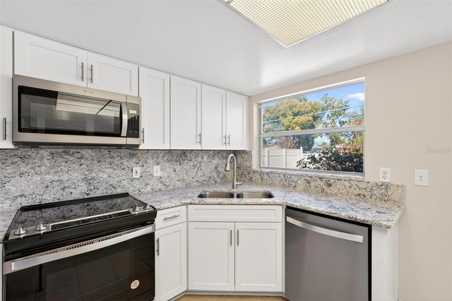 4627 SADDLE CREEK PLACE, Orlando, FL 32829