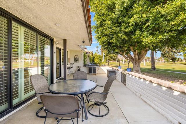 44 San Sebastian Drive, Rancho Mirage, CA 92270