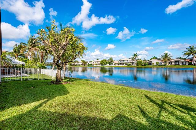 17992 SW 29th Ln, Miramar, FL 33029