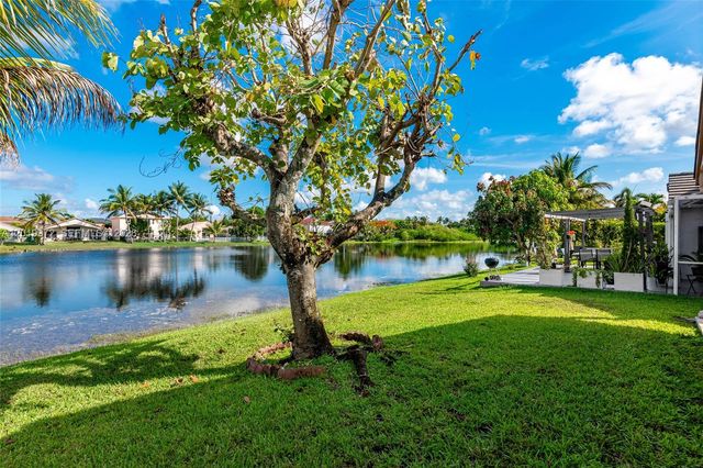 17992 SW 29th Ln, Miramar, FL 33029