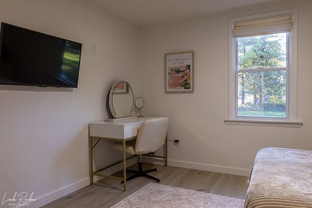 172 Holliston St, Medway, MA 02053