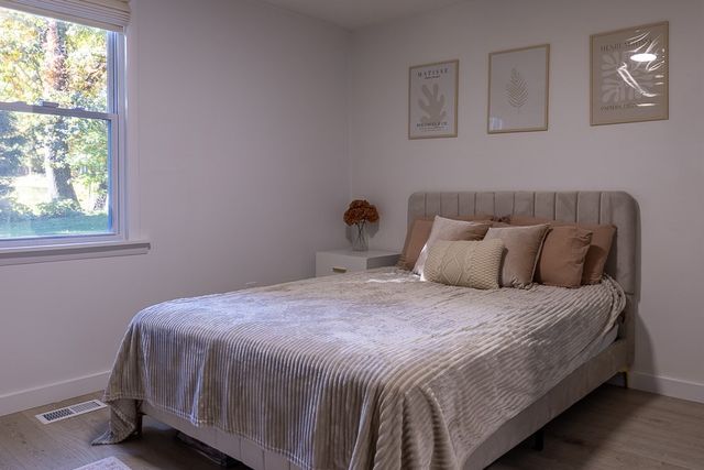 172 Holliston St, Medway, MA 02053