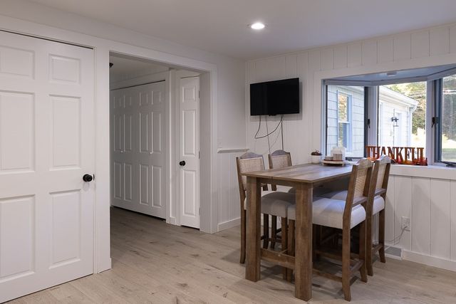 172 Holliston St, Medway, MA 02053