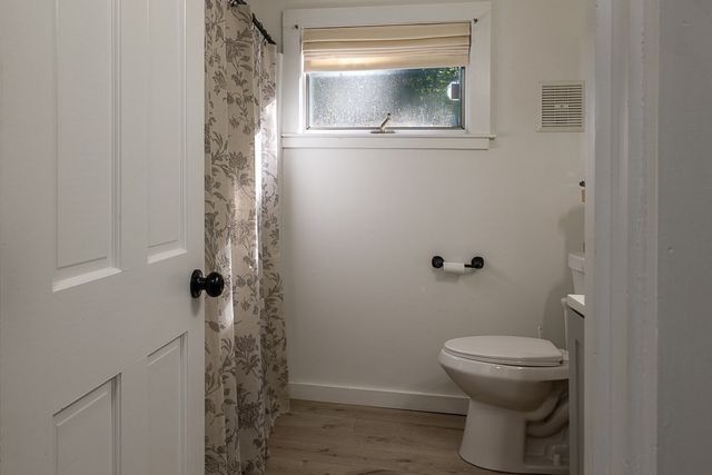 172 Holliston St, Medway, MA 02053