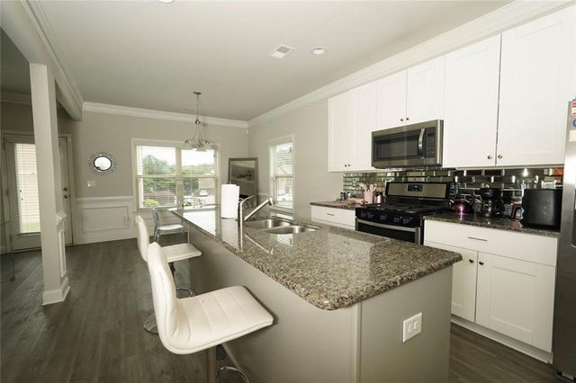 5248 Halcyon Court, Morrow, GA 30260