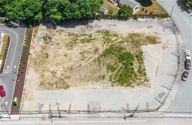 1234 Oaklawn Avenue, Cranston, RI 02920