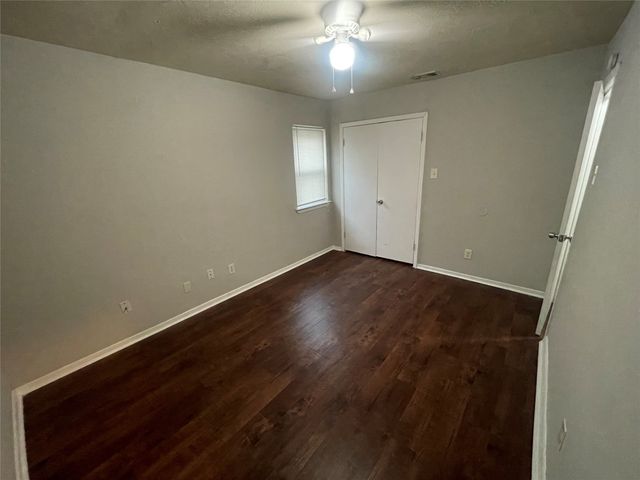 501 Rosewood Hills Drive, Garland, TX 75040