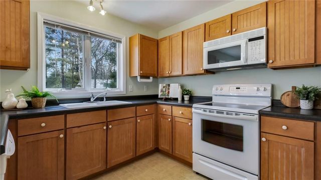 27183 & 27185 250th Street, Holcombe, WI 54745