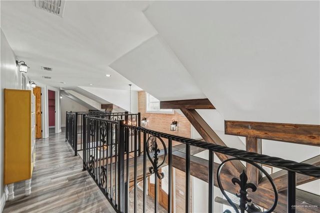 906 E Herb E Drive, Pharr, TX 78577