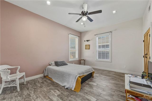 906 E Herb E Drive, Pharr, TX 78577