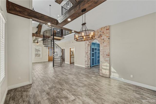 906 E Herb E Drive, Pharr, TX 78577