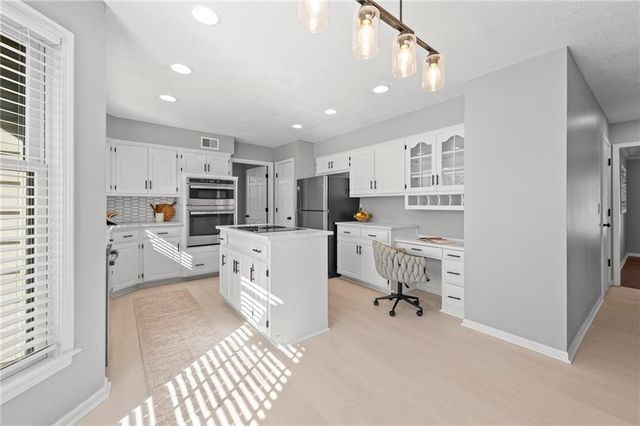 411 E 120th Street, Kansas City, MO 64145