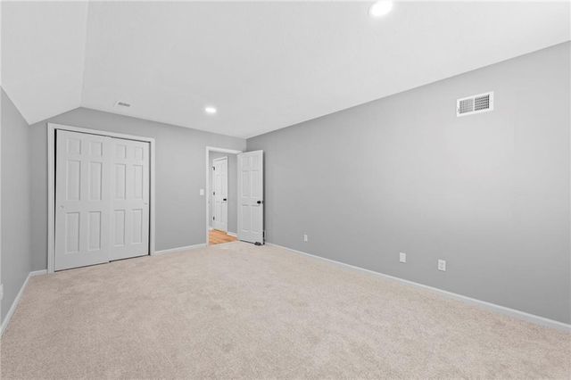 411 E 120th Street, Kansas City, MO 64145