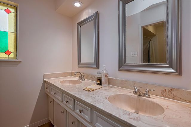 14626 Ravenhurst Lane, Houston, TX 77070